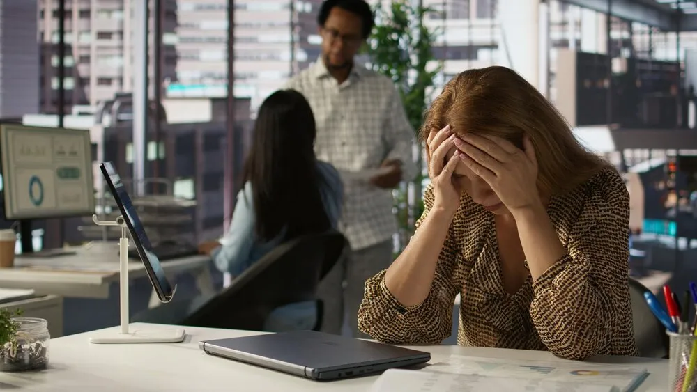empresária de multinacional indisposta luta contra o burnout e a ansiedade